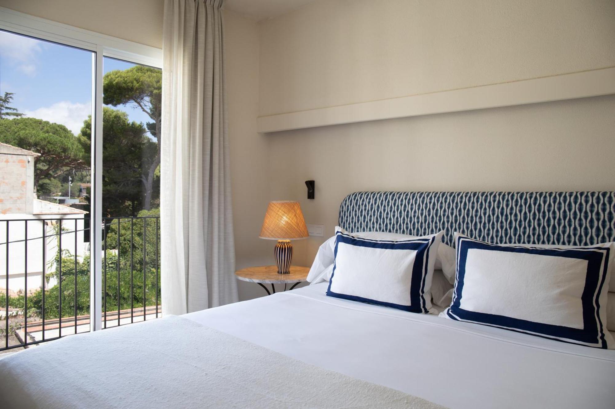 Double Room,1551758191:JPEG